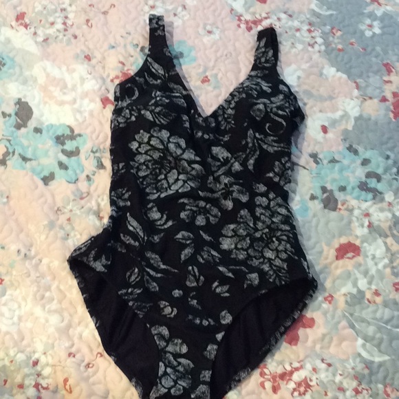 NWOT Gottex control shape deep U back swimwear - Picture 1 of 8